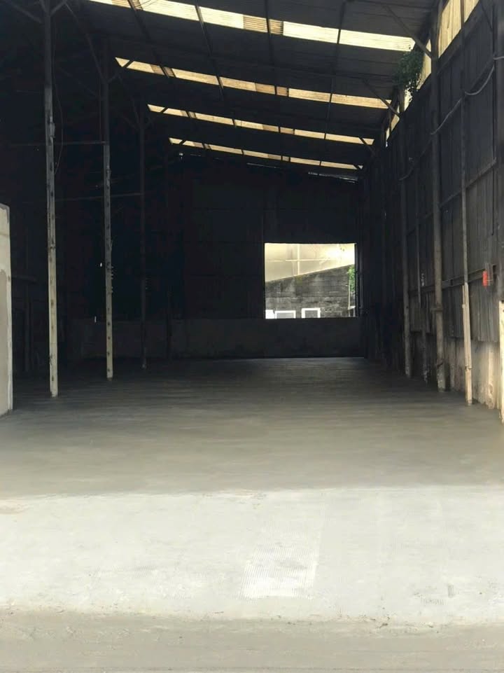 Cho thuê kho mặt tiền Đông Hòa, Dĩ An 350m² - Giá 25 triệu/tháng, phù hợp kinh doanh!