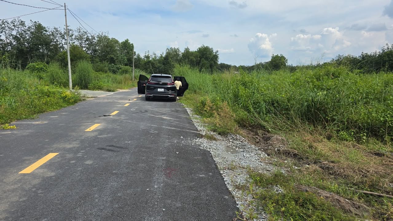 Đất nền Lai Uyên 1021m² giá 1.021 tỷ - Tiềm năng đầu tư lớn!