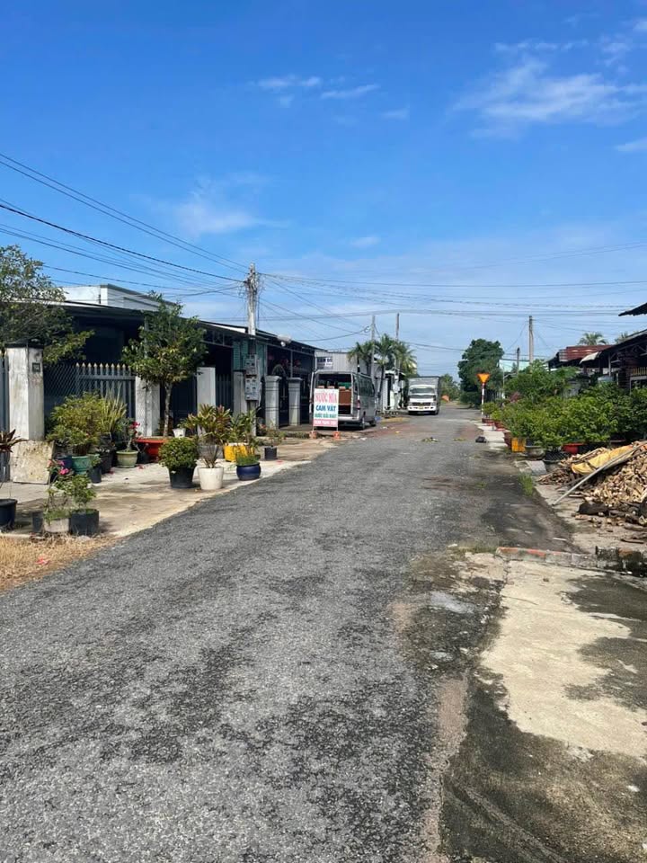 Đất thổ cư hẻm nhựa 44 Nguyễn Văn Linh, Long Hoa, Tây Ninh 189m² - Giá chỉ 158 triệu!