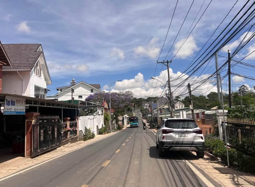 Bán đất mặt tiền Ngô Tất Tố 501m² giá 21 tỷ - Cơ hội đầu tư tại Đà Lạt!