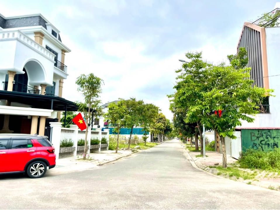 Bán đất biệt thự Khu HUD Nguyễn Du, TP Hà Tĩnh 252m² - Đầu tư sinh lời ngay!