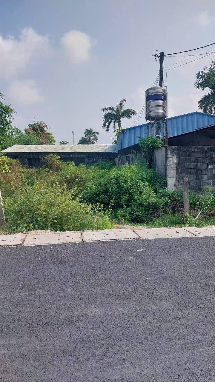 Đất thổ cư xã Phước Vĩnh An 150m² giá 2.45 tỷ - Mặt tiền đẹp dễ xây dựng!