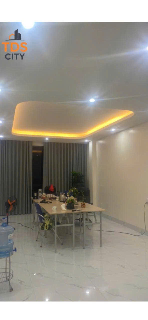 Văn phòng cho thuê phố Phúc La, Hà Đông 60m² giá 6 triệu - Giao thông thuận tiện!