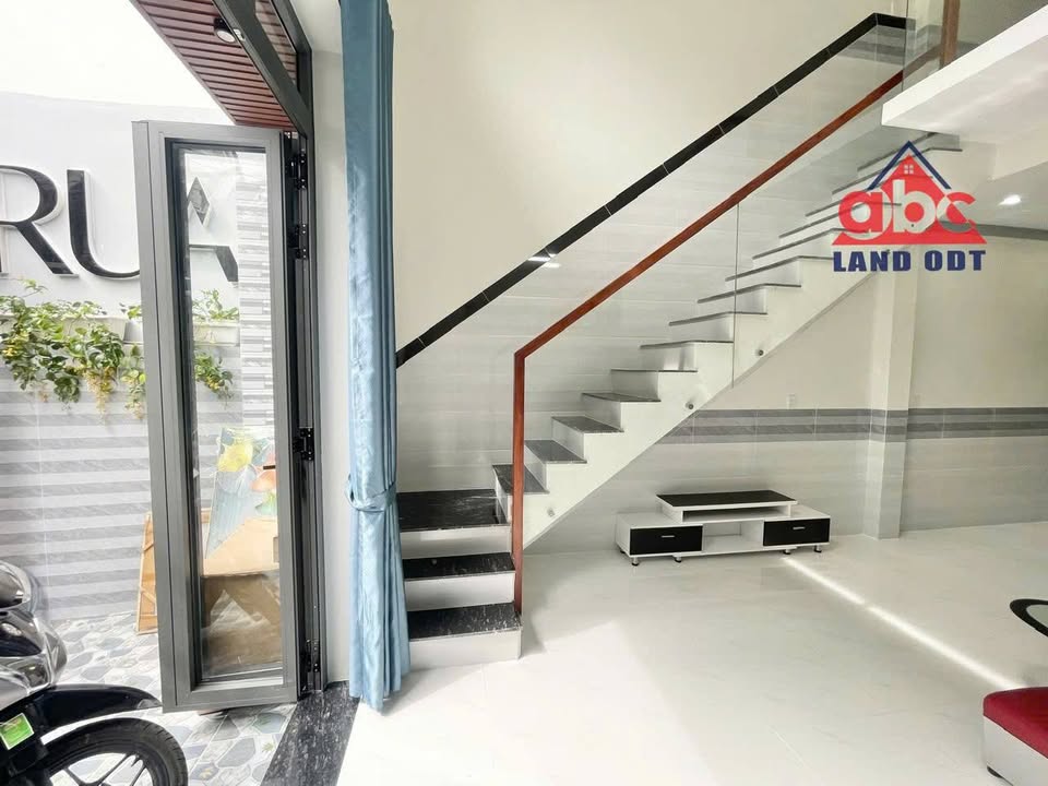 Nhà lầu đẹp Bửu Hòa, Biên Hòa 60.5m² giá 2.65 tỷ - Thiết kế hiện đại, tiện nghi