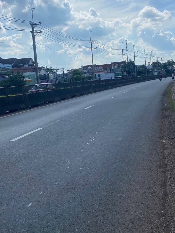 Đất mặt tiền Quốc Lộ 1A Trảng Bom 369m² giá 4 tỷ - Kinh doanh thuận lợi!