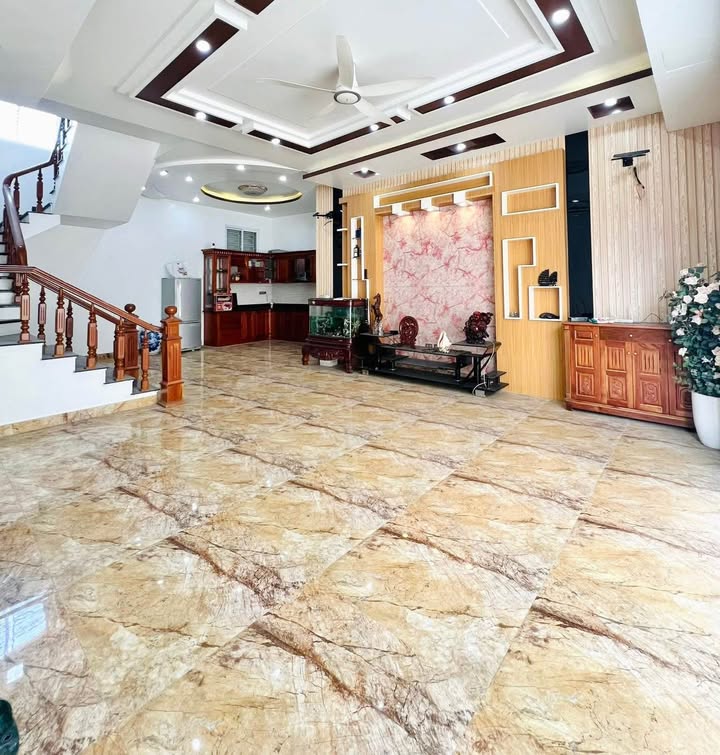 Nhà 3 tầng Quang Đàm, Sở Dầu, Hồng Bàng 65,5m² giá 3,85 tỷ - Sổ đỏ chính chủ, giao dịch nhanh
