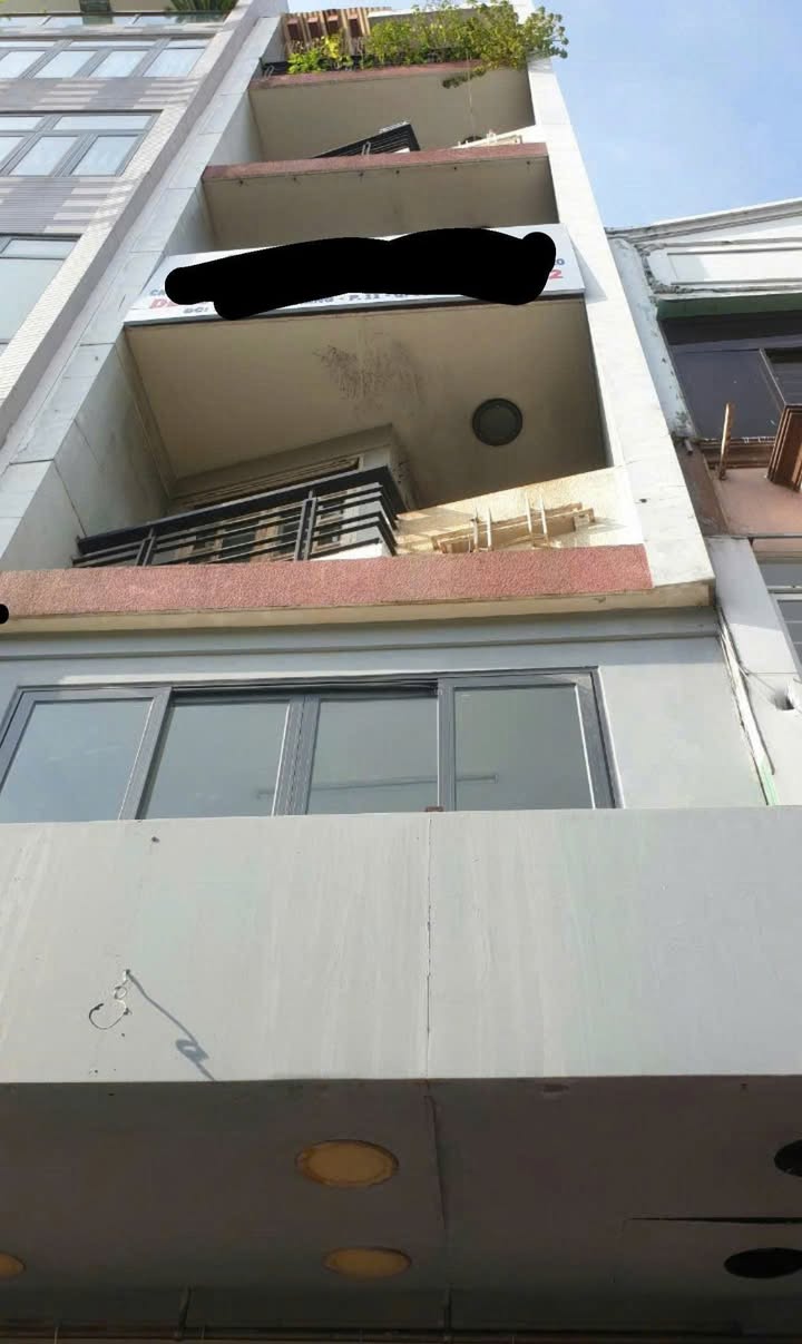 Nhà mặt tiền cho thuê đường Cao Thắng, P.11, Q.10 - Diện tích 52m², chỉ 44 triệu/tháng!