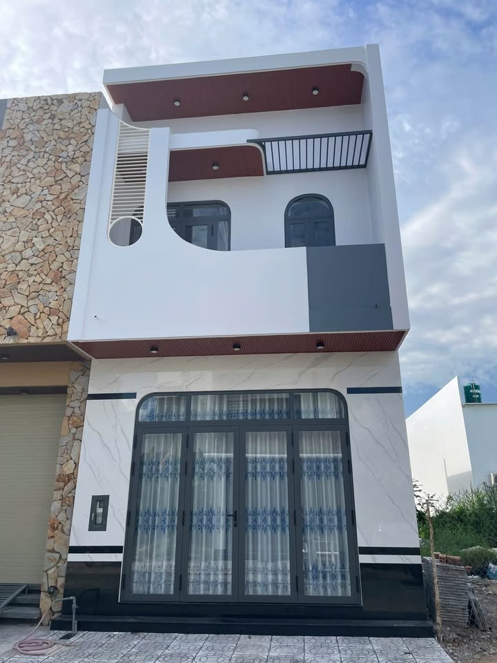 Nhà đẹp KDC Nam An Hòa Rạch Giá 80m² giá 3.05 tỷ - Vị trí trung tâm an ninh!