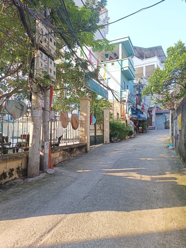 Đất nền Phú Thượng Tây Hồ 100m² giá thỏa thuận - Mặt tiền 8m, ô tô vào tận nơi