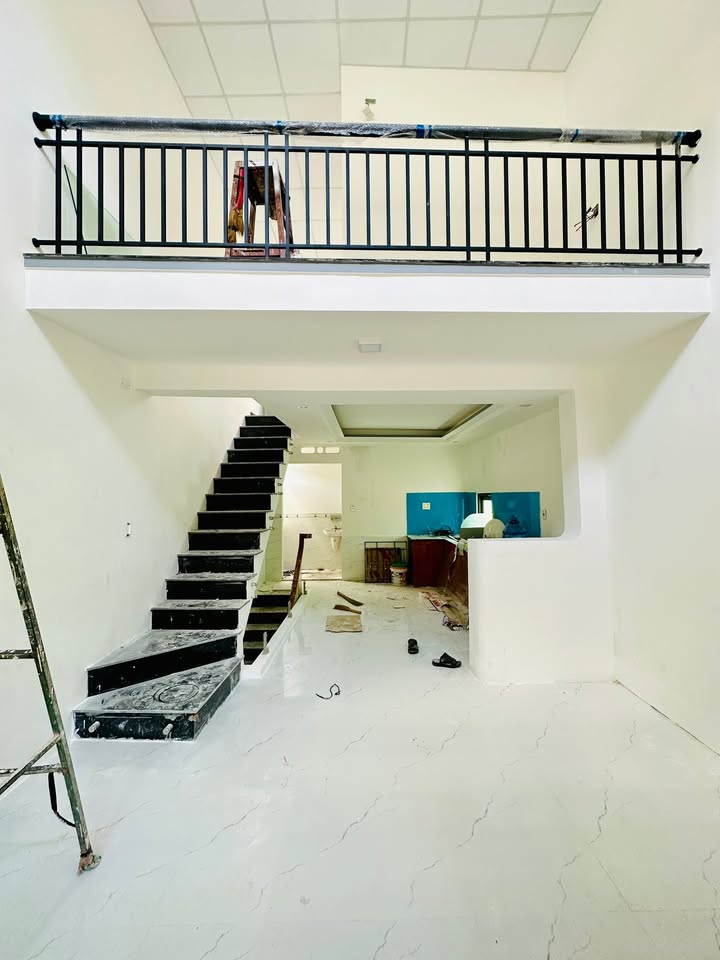 Nhà phố phường Quy Nhơn Nam 44m² giá 2 tỷ - Sổ hồng chính chủ, ô tô vào tận nơi!