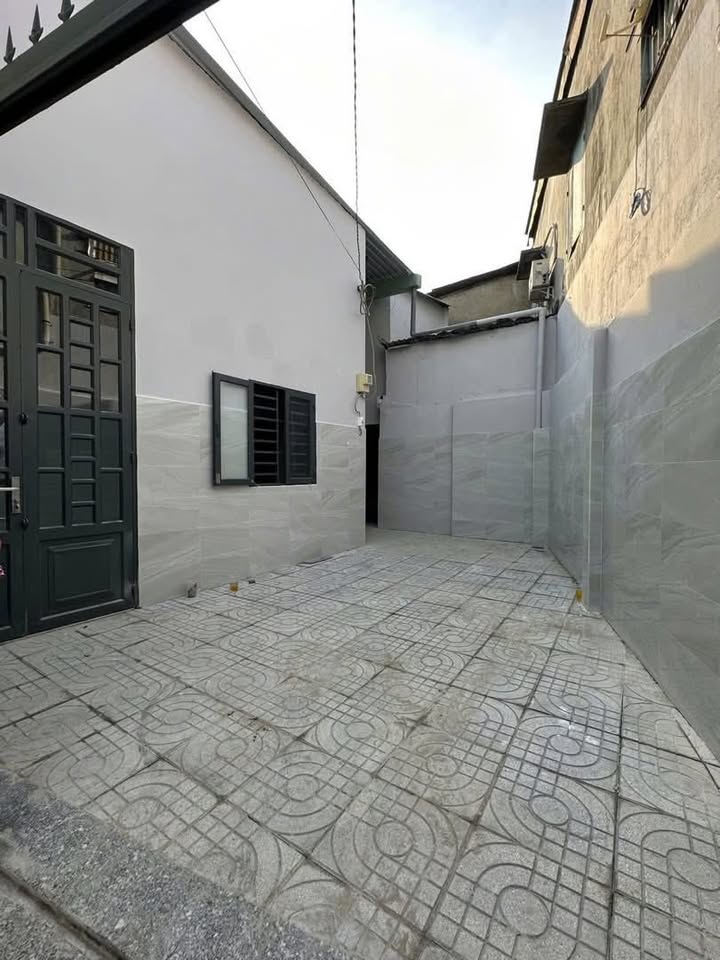 Phòng trọ Hậu Giang Quận 6 24m² giá 3.5 triệu - Không gian sống thoải mái!