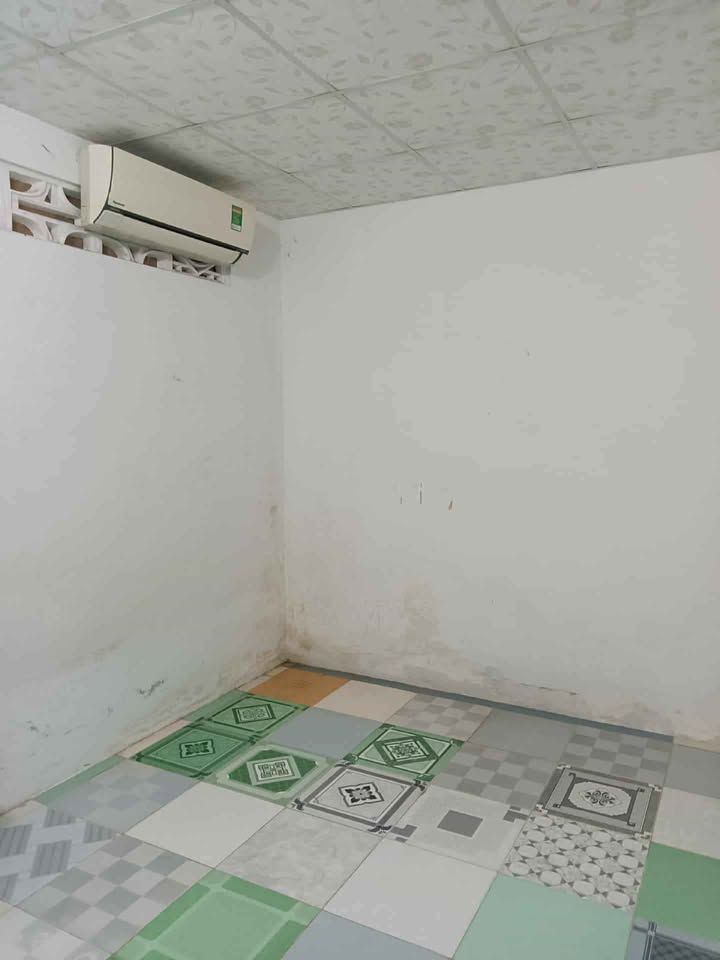 Nhà cho thuê nguyên căn hẻm Hoa Lâm, Phạm Ngọc Thạch 100m² giá 2.3 triệu - Cơ hội không thể bỏ lỡ!