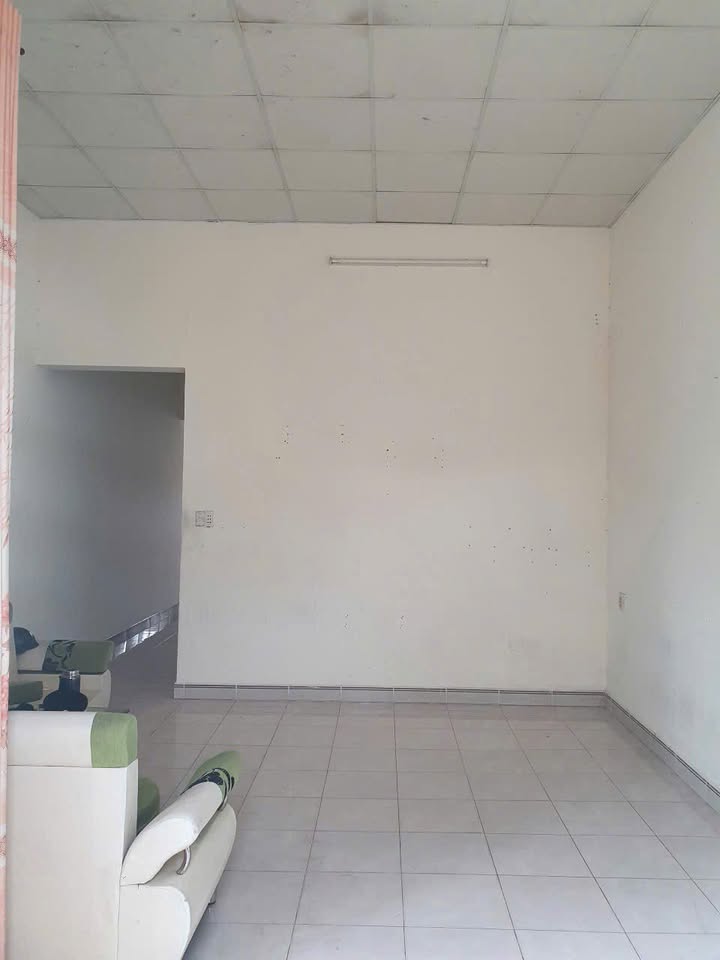 Nhà cho thuê hẻm 1216 đường 30/4, Vũng Tàu 100m² - Giá chỉ 3.5 triệu!