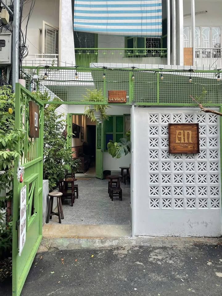 Villa mini Lê Văn Sỹ Q3 80m² giá 35 triệu - Không gian xanh giữa phố thời trang!