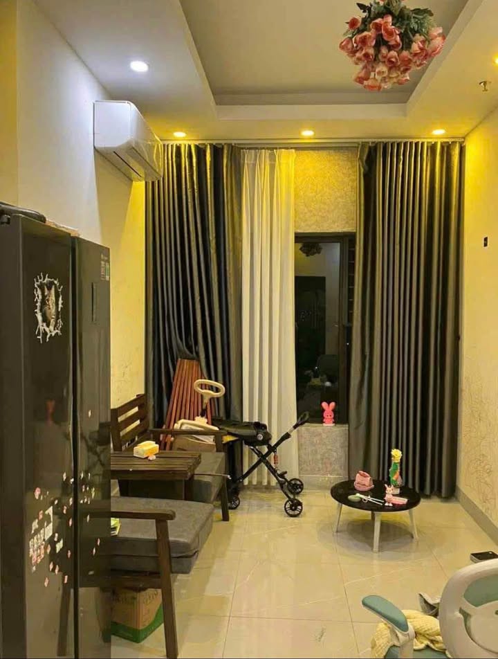 Căn góc chung cư Handico Nguyễn Viết Xuân 57m² giá 2.4 tỷ - Nội thất đầy đủ, sẵn sàng vào ở!