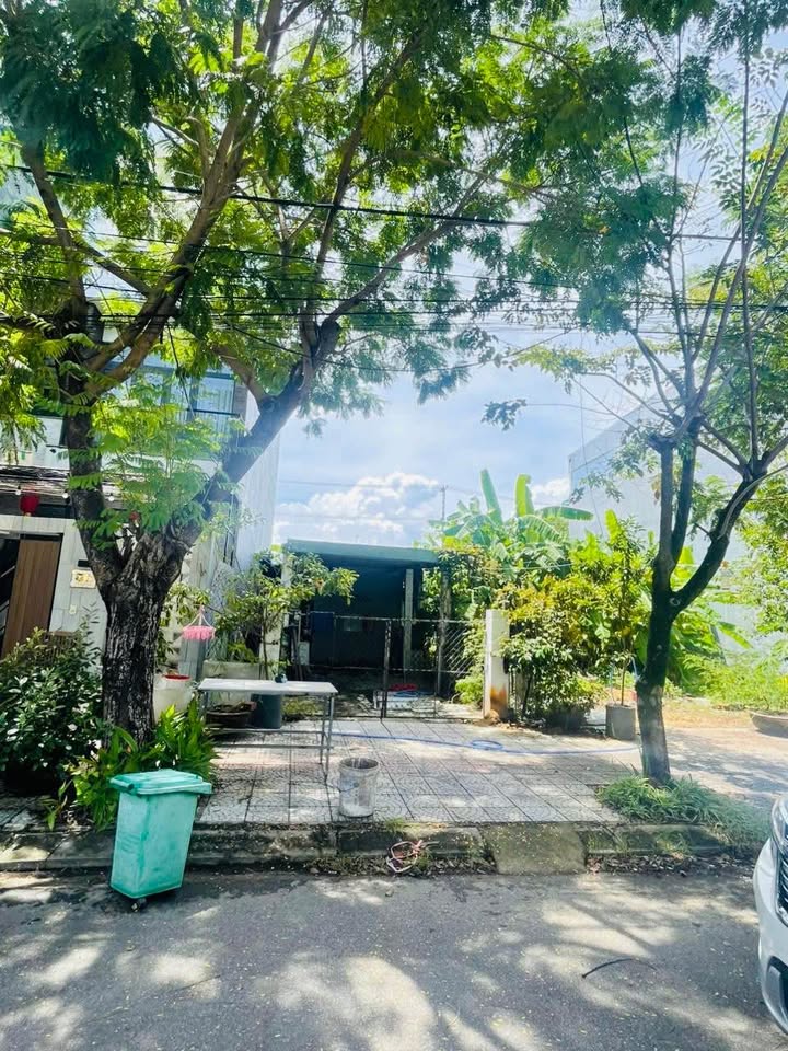 Đất Nguyễn Sắc Kim, Hòa Xuân 93.3m² giá 5.6 tỷ - Vị trí siêu đẹp, gần ngã tư!