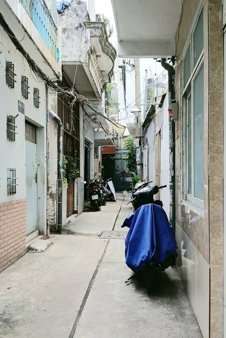 Nhà phố Đồng Xoài, Tân Bình 42m² giá chỉ 5 tỷ - Hẻm yên tĩnh, gần chợ