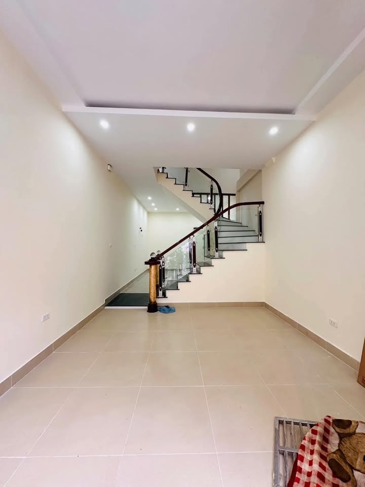 Nhà riêng Cổ Nhuế, Bắc Từ Liêm 47m² giá 7.4 tỷ - Đầu tư sinh lời ngay!