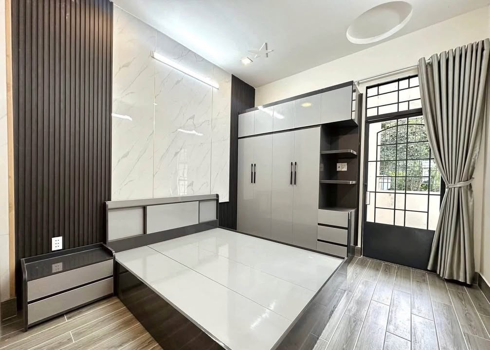 Căn hộ Dương Quảng Hàm Cầu Giấy 35m² - Ngõ thông, gần ô tô, pháp lý chuẩn!