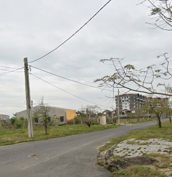 Đất nền Hội An 929m² giá 44.9 tỷ - Cách biển chỉ 100m, view sông tuyệt đẹp!