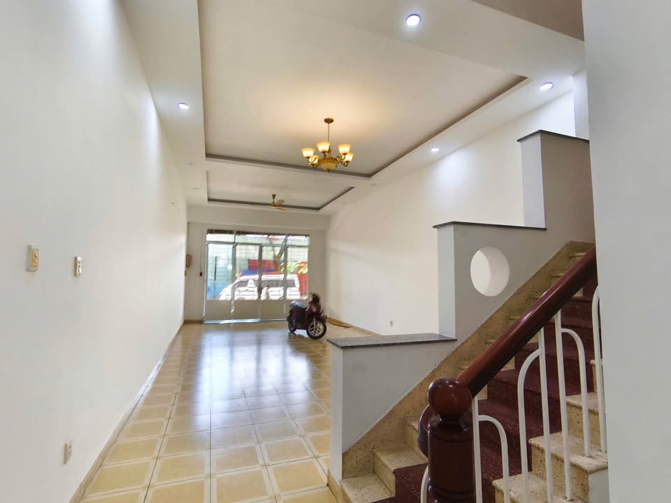 Nhà mặt tiền đường 5B, Bình Trị Đông B, 100m² giá 12.8 tỷ - Cơ hội đầu tư tuyệt vời!