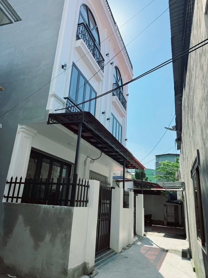 Nhà đẹp 4 tầng tại Bùi Thị Từ Nhiên, 54m² giá 3.45 tỷ - Không gian sống lý tưởng!