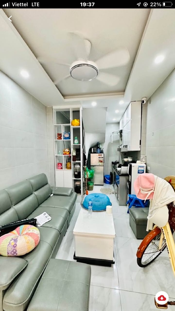 Nhà Phúc Xá Ba Đình 15m² giá 4.9 tỷ - Sổ đỏ chính chủ, nội thất xịn!