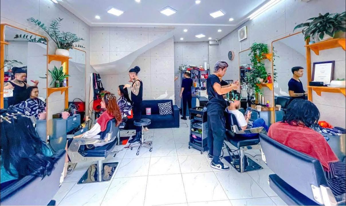 Cho thuê nhà mặt phố Mai Hắc Đế, Quận Hai Bà Trưng, 155m² - Kinh doanh thuận lợi!