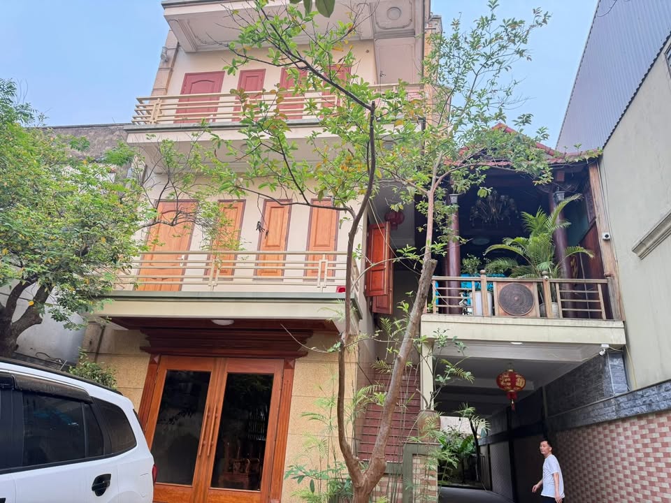 Biệt thự Tân cổ điển đường Văn Đức Giai 332m² giá 19 tỷ - Gần quảng trường