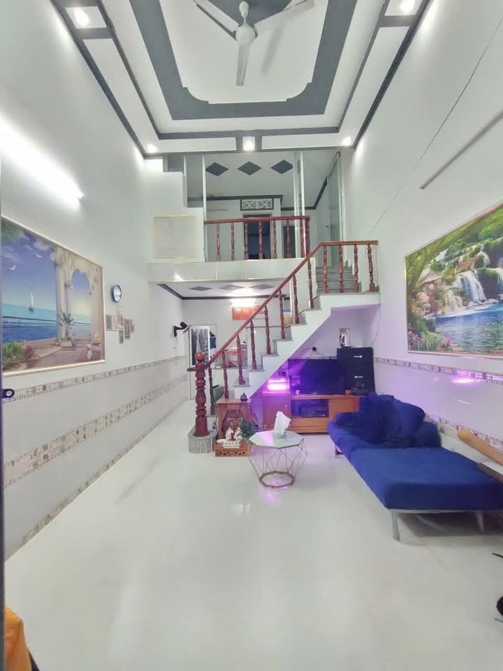 Nhà riêng Tân Phước Khánh, Tân Uyên 48m² giá 900 triệu - Sổ chung, xe hơi vào tận nhà!