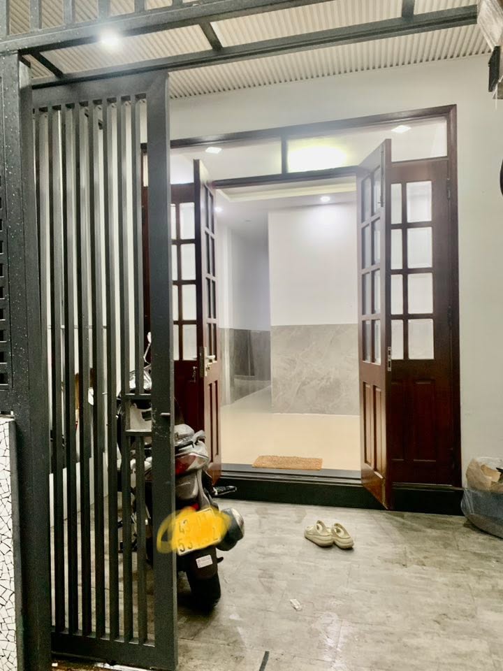 Nhà nguyên căn tại hẻm 408 đường Trưng Nữ Vương, Đà Nẵng 90m² - Giá thuê chỉ 7 triệu/tháng!