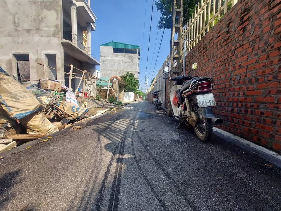 Đất nền Nam Hồng, Đông Anh 71m² giá 5.5 tỷ - Khuôn đất vuông vắn, ô tô vào tận nơi!