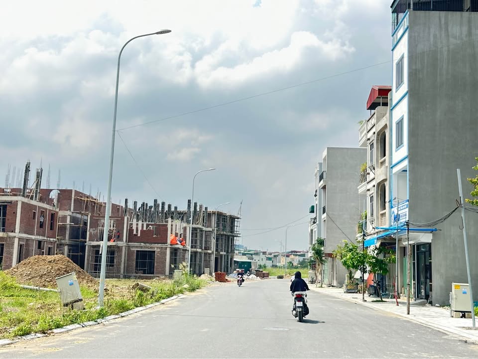 Đất nền ngay công viên nước Đông Hương, 62m² - Đầu tư sinh lời hấp dẫn!