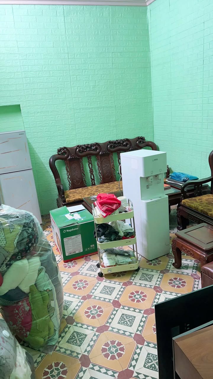 Nhà 2,5 tầng tại phường Trần Hưng Đạo, Thái Bình, 44m² giá 1.6 tỷ - Chính chủ bán gấp!