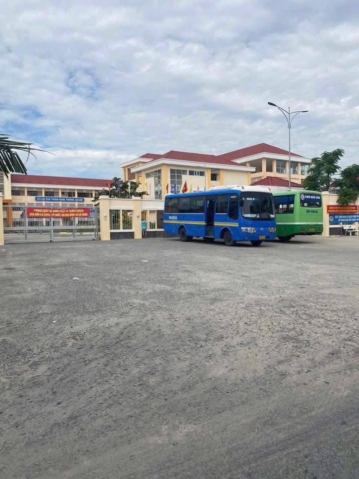 Đất nền xã Hưng Long, Bình Chánh 900m² giá 7,5 tỷ - Đầu tư sinh lời ngay!