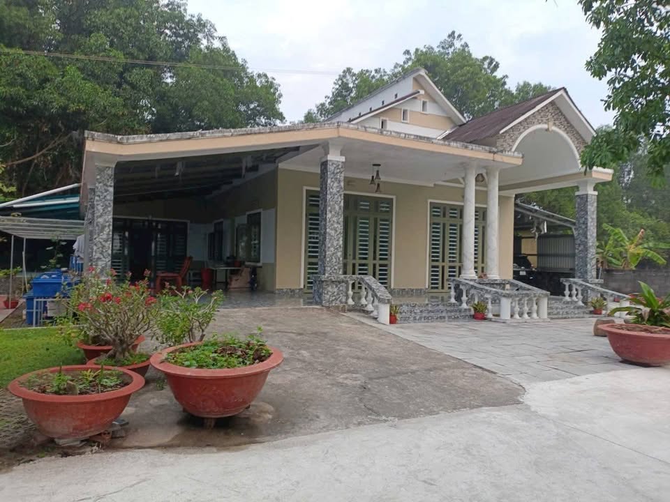 Cho thuê xưởng + văn phòng mặt tiền Tỉnh Lộ 2, Củ Chi 6582m² - Giao thông thuận tiện cho xe container!