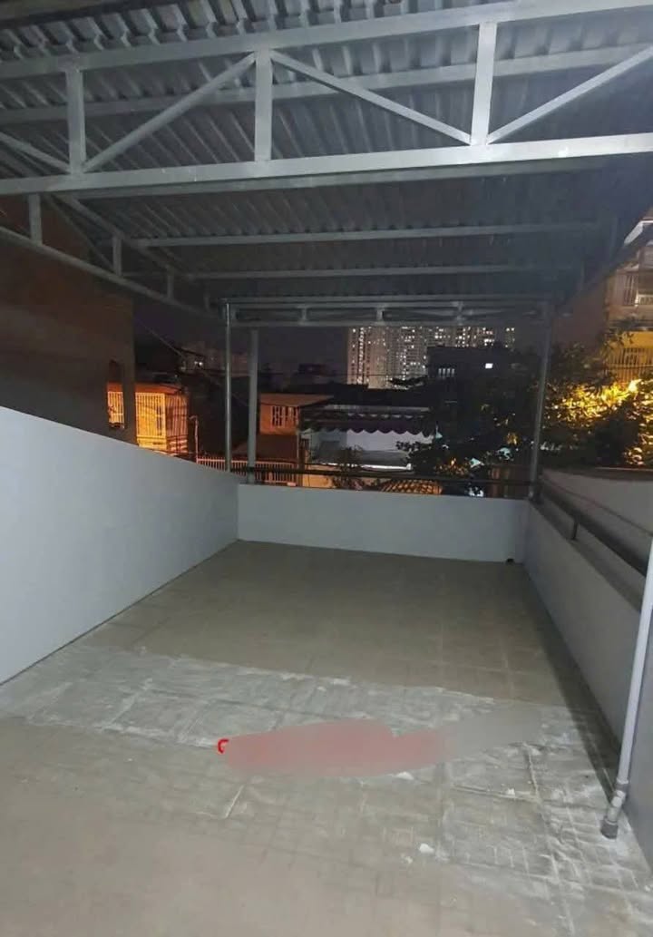 Nhà nguyên căn hẻm xe hơi Phạm Hùng quận 8 - An ninh, yên tĩnh, cho thuê ngay!