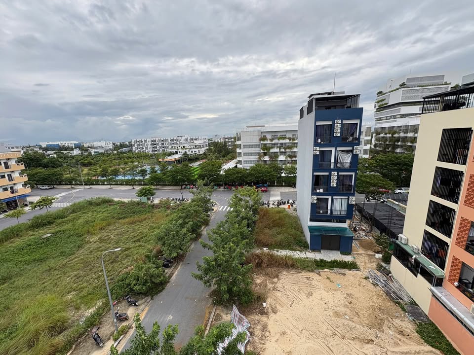 Căn hộ Penthouse FPT Đà Nẵng 200m² giá 9 triệu - Full nội thất cao cấp