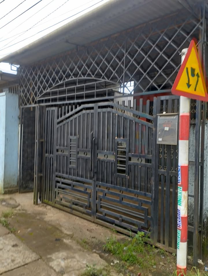 Nhà nguyên căn cho thuê mặt tiền Nguyễn Chí Thanh - Địa điểm kinh doanh lý tưởng!