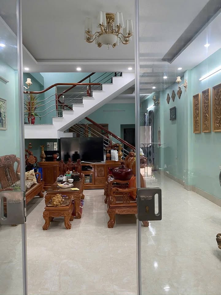 Nhà cho thuê tại phường Mường Thanh, Điện Biên Phủ - Diện tích rộng, tiện nghi đầy đủ!