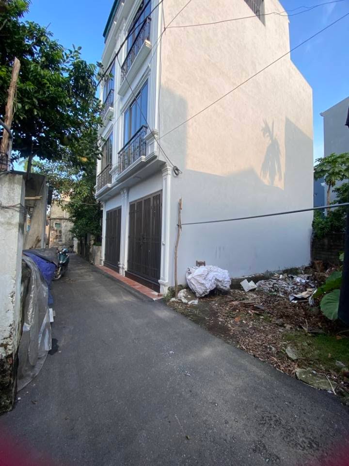 Đất nền Biên Giang 40m² giá chỉ 3 tỷ - Khu vực sầm uất, tiện ích đầy đủ!