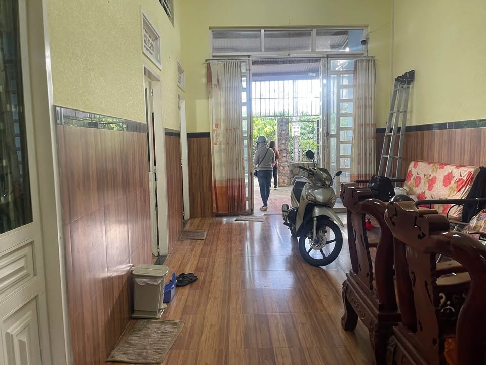 Nhà phố Bảo Lộc 117m² giá 2.05 tỷ - Gần đường chính Phan Đình Phùng!