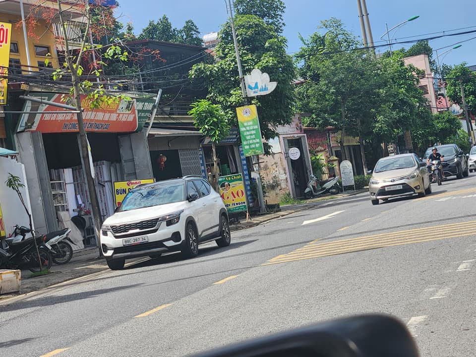 Cho thuê mặt bằng 200m² tại đường Trần Phú, Phúc Yên - Lợi nhuận ổn định!