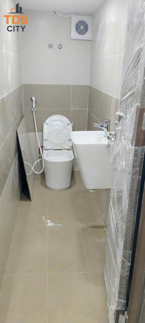 Cho thuê nhà mặt phố Nguyễn Ngọc Nại, Thanh Xuân 80m² giá 15 triệu - Phù hợp kinh doanh và văn phòng!