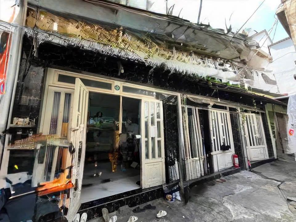 Nhà bán Q4 Tôn Đản 50m² giá 3.75 tỷ - Đang cho thuê thu nhập 12 triệu/tháng!