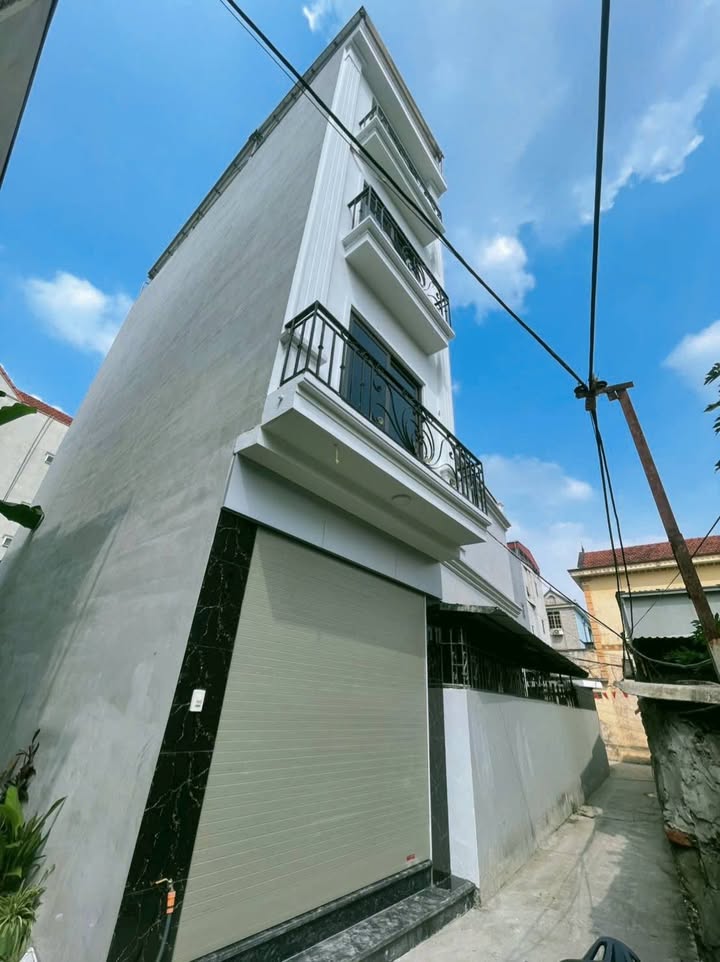 Nhà riêng Hoài Đức 38m² giá chỉ 4.8 tỷ - Ngõ nông tiện lợi!