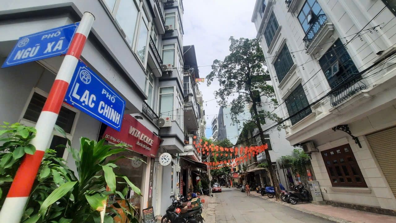 Nhà mặt phố Lạc Chính, Ba Đình 105m² giá 65 tỷ - Cơ hội vàng đầu tư!