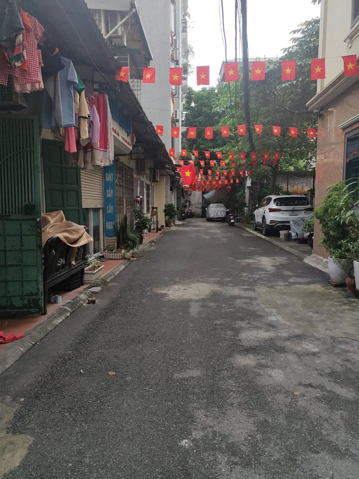 Đất phân lô quân đội Phúc Đồng 35m² giá 7.5 tỷ - Hạ tầng đồng bộ, ô tô vào tận nơi!