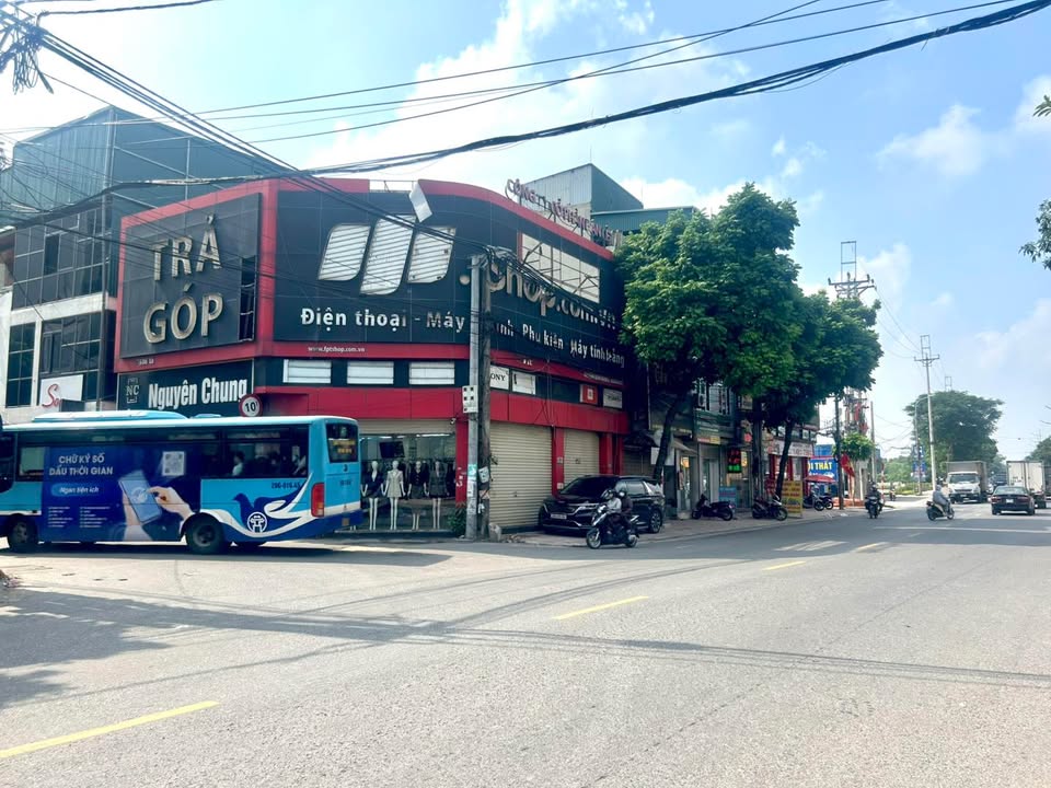 Nhà mặt phố Hà Huy Tập, Yên Thường, 200m² giá 24 tỷ - Đầu tư sinh lời tuyệt vời!