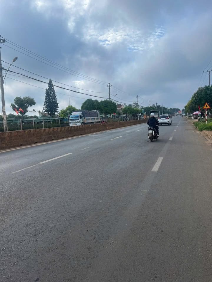 Nhà mặt tiền Hùng Vương, Thiện An 270m² giá 4.6 tỷ - Kinh doanh sầm uất!